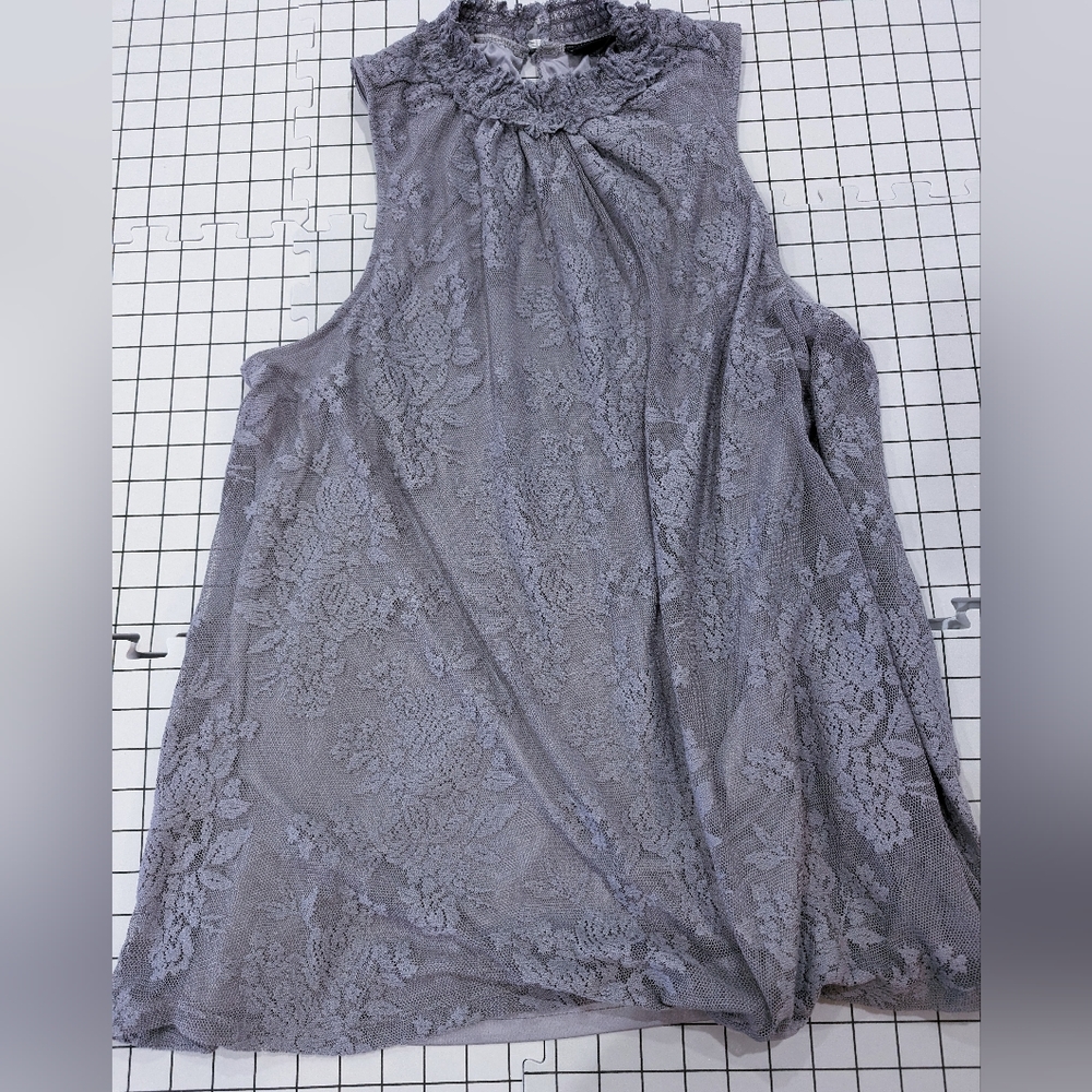 Torrid purple lace sleeveless top